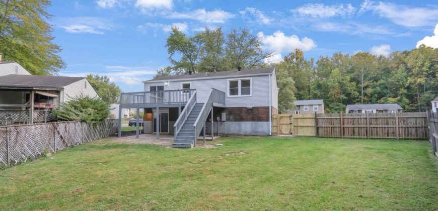 Flip – 8605 Timber Hollow Ct 40219